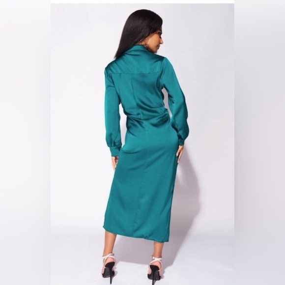 NWT Green Satin Silk Long Sleeve V-Neck Ruched Midi Shirt Dress Size L Large​ - Picture 4 of 10